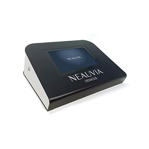 <b>Neauvia Sectum</b><br> Dystrybutor: Matex Lab Poland Sp. z o.o.  <br><br>  Przeznaczenie i technologia: Urządzenie umożliwia zagęszczenie skóry i podniesienie owalu twarzy, wymodelowanie ciała oraz pozwala na uzyskanie profesjonalnych rozwiązań do cięcia i koagulacji.Wykorzystuje prąd zmienny dostarczany przez jedną lub więcej specjalnie zaprojektowanych elektrod. Jest on przekształcany w energię elektromagnetyczną, pobudzającą ruch jonów. Ich tarcie oraz zmiana biegunowości generują endogenne ciepło w skórze i tkankach. Do dyspozycji jest głowica na twarz, ciało, do diatermii i ginekologii.