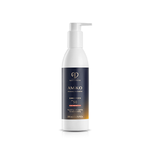 <b>AMIKO SPF 50, AESTHDERM</b><br><br> Innowacyjny krem przeciwsłoneczny i nawilżający, teraz o zaawansowanej formule z wysoką zawartością peptydów oraz filtrów UVA/UVB. Jego głównym celem jest ochrona skóry przed promieniowaniem słonecznym, przyspieszenie regeneracji po zabiegach oraz przywrócenie bariery hydrolipidowej skóry. Może być stosowany na twarz, szyję i dekolt. Doskonały także jako baza pod makijaż.